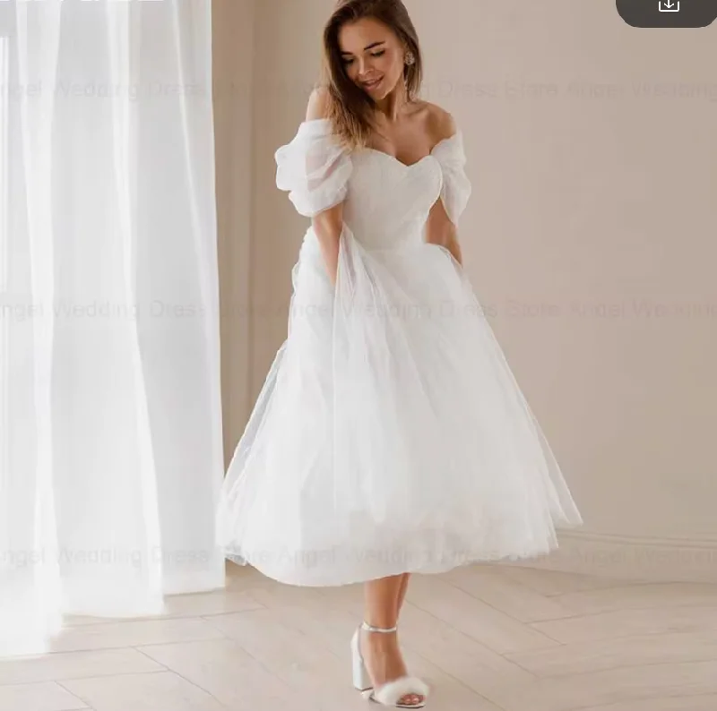 Short Tulle Princess Wedding Dress Tea Length Off Shoulder Lace Up Back Bridal Gown Satin Wedding Dress