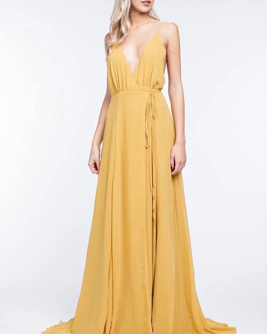 Honey Punch - Summer Affair Maxi Dress in Gold