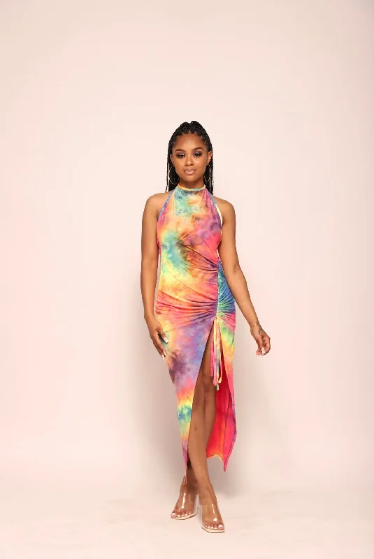 ? Tye Dye Halter Maxi Dress ?