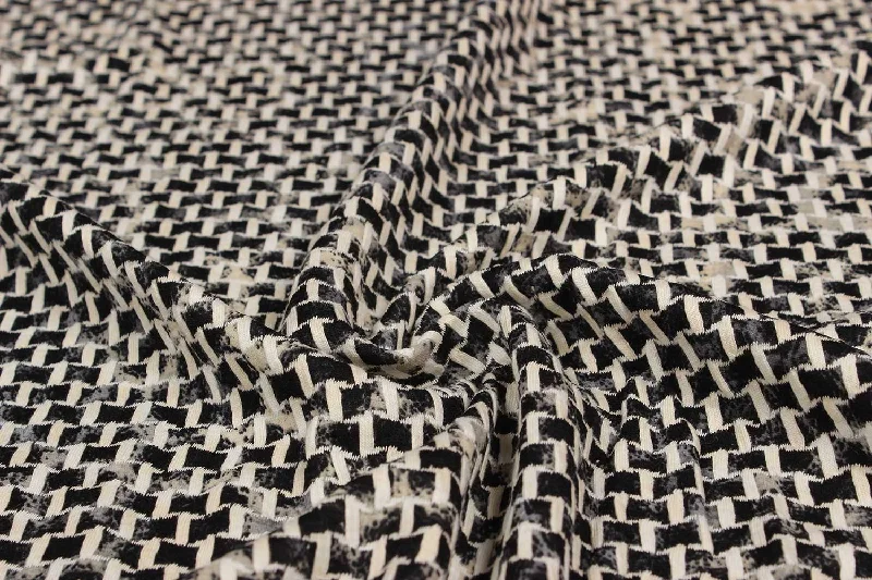 Off White & Black Abstract Knit Jacquard Cotton Polyester Fabric